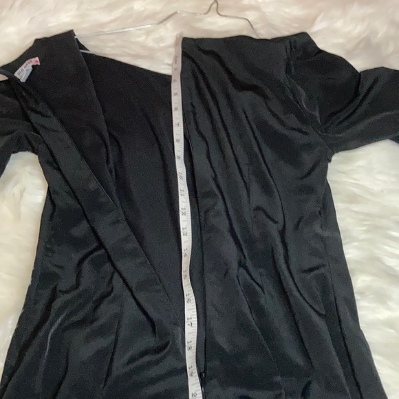 Old navy dress “little black dress” quarter sleeve - Picture 13 of 13